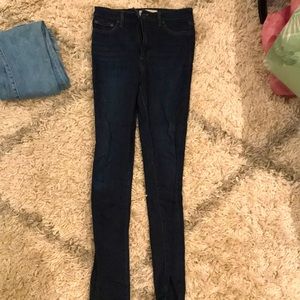 Aritzia denim forum Jean. So comfy!